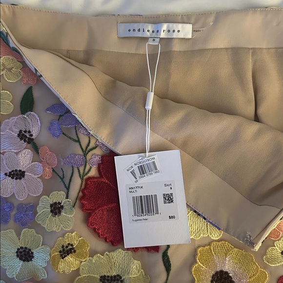 NWT Endless Rose Multicolor Floral Mini Skirt Size Small - Picture 5 of 5